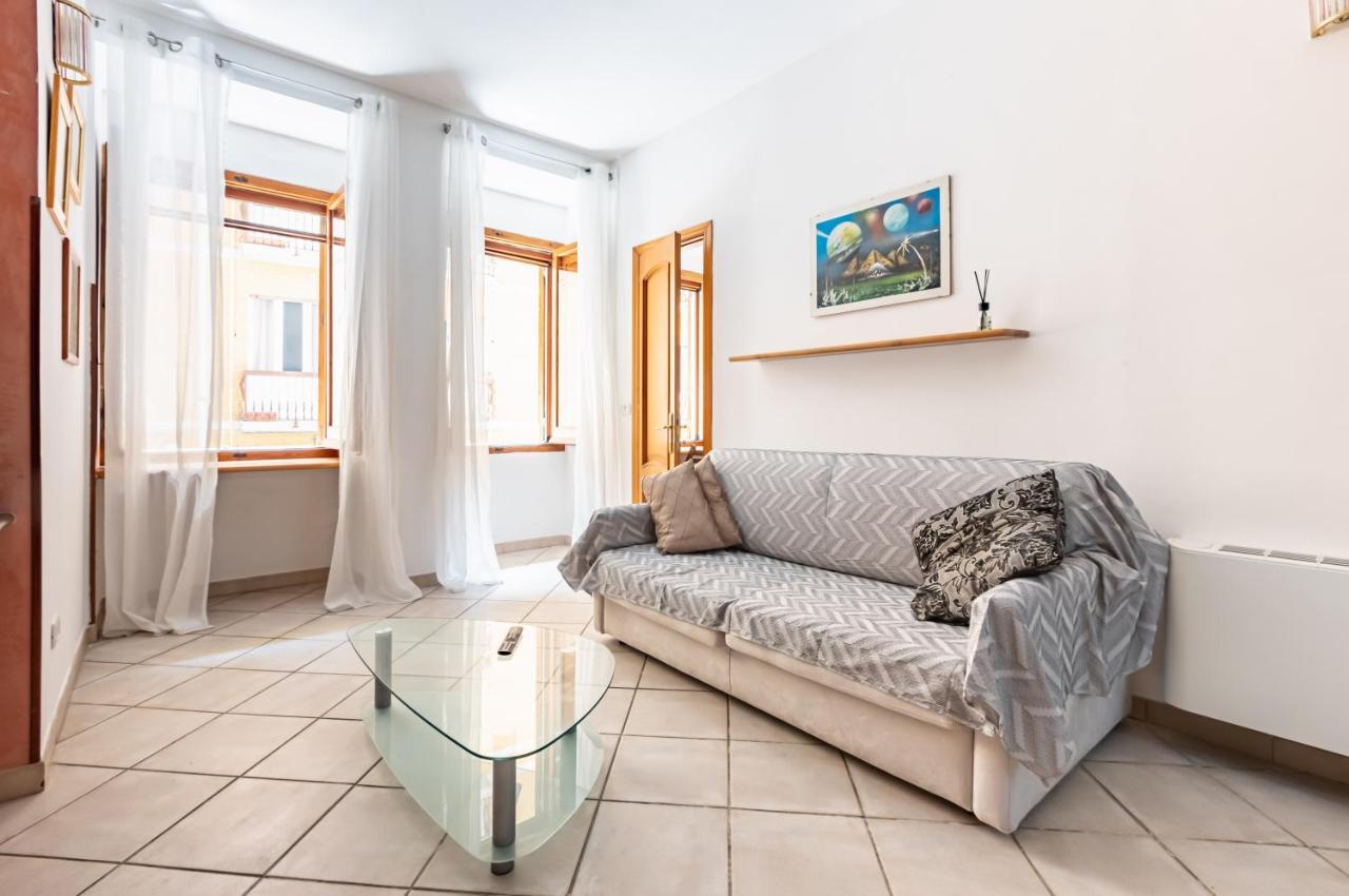 Scalette- Historic Apartment! Cagliari