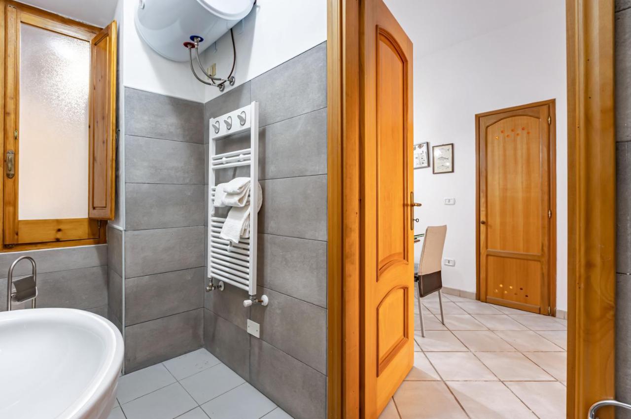 Scalette- Historic Apartment! * Cagliari